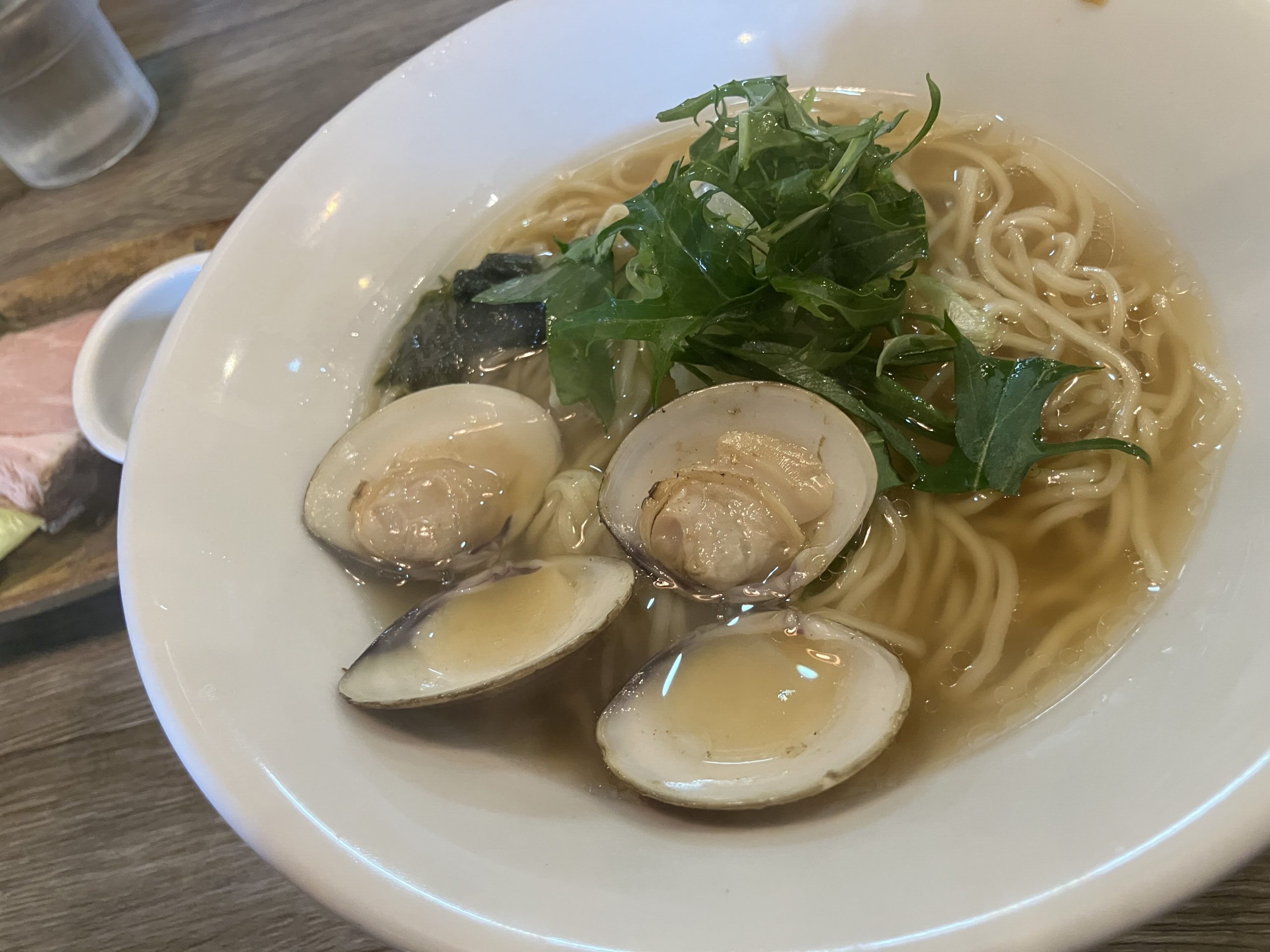 【ニボシラァメン　コハク】説明しづらい衝撃的な美味さ